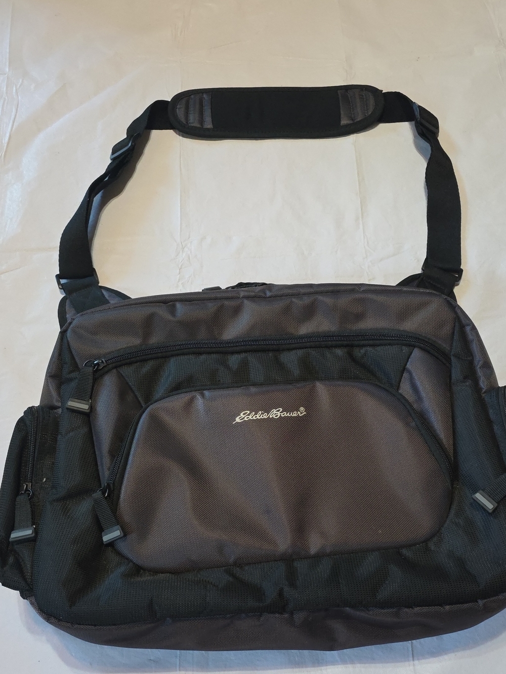 Eddie Bauer Nylon Messenger Laptop Bag Briefcase Travel‎ Gray Black